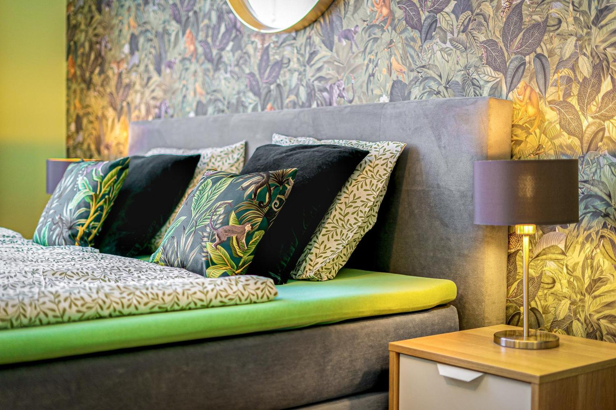 Oasis Apartments At Charles Square Praag Buitenkant foto