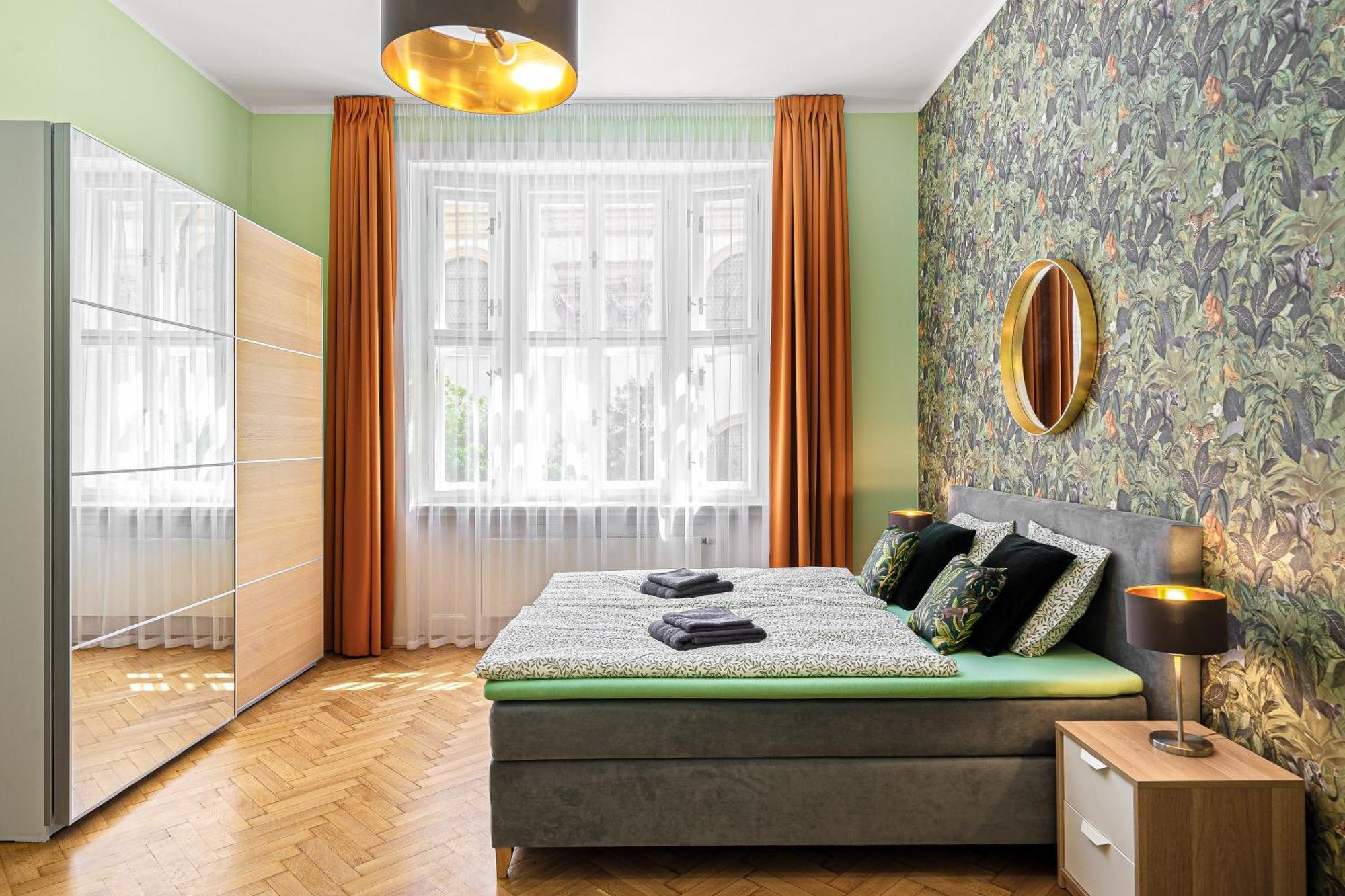 Oasis Apartments At Charles Square Praag Buitenkant foto