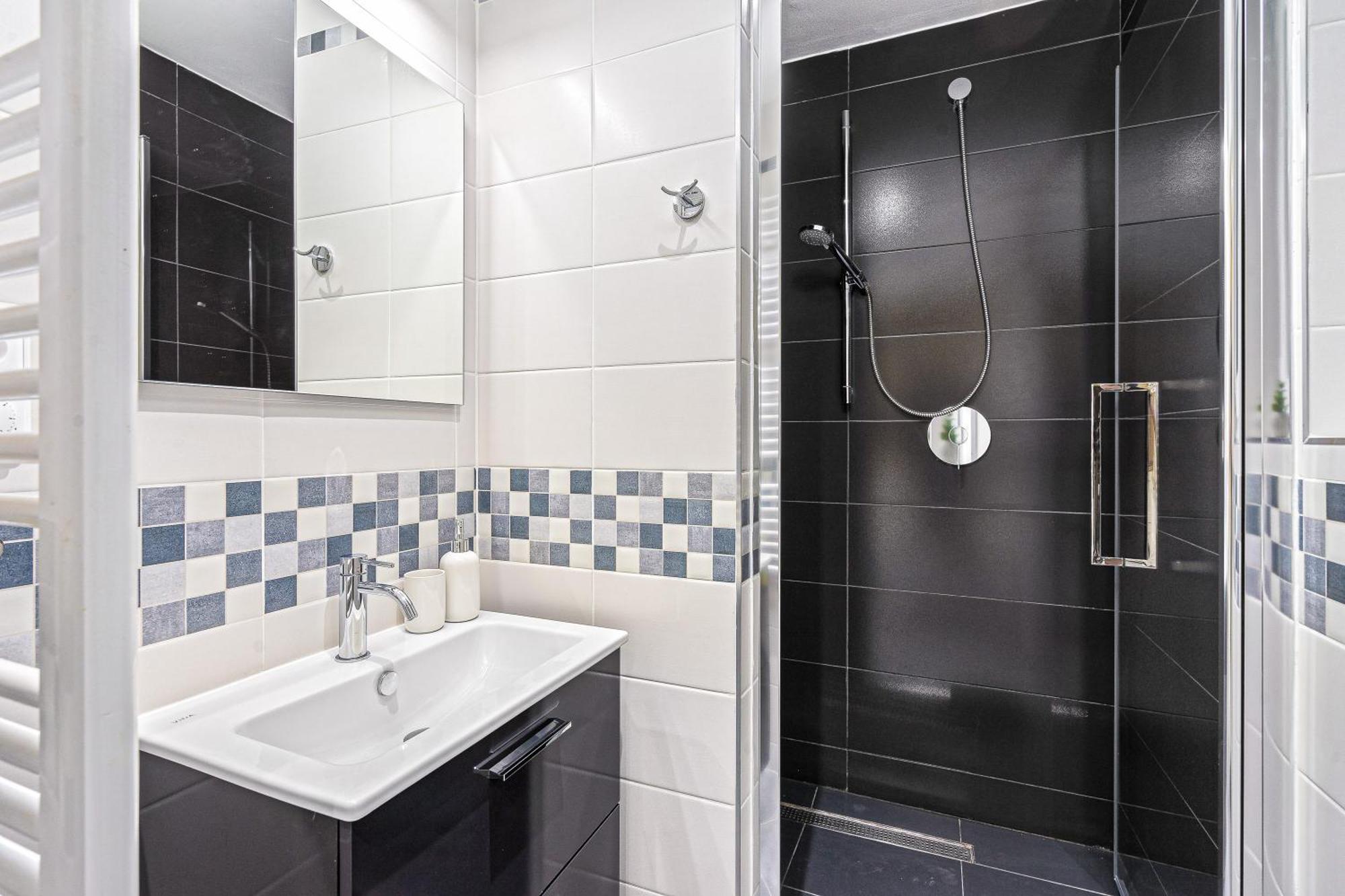 Oasis Apartments At Charles Square Praag Buitenkant foto